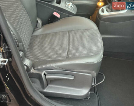 Черный Рено Гранд Сценик, объемом двигателя 1.6 л и пробегом 213 тыс. км за 8250 $, фото 41 на Automoto.ua