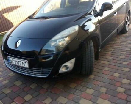 Черный Рено Гранд Сценик, объемом двигателя 1.6 л и пробегом 328 тыс. км за 7150 $, фото 1 на Automoto.ua