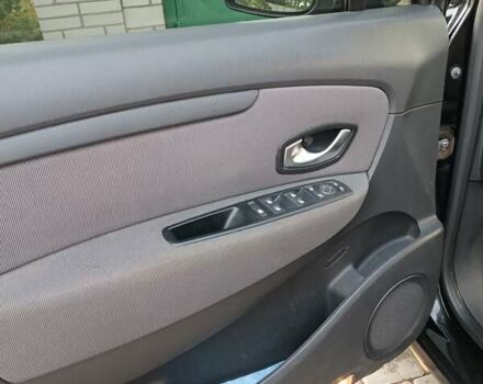 Черный Рено Гранд Сценик, объемом двигателя 1.46 л и пробегом 240 тыс. км за 7000 $, фото 10 на Automoto.ua