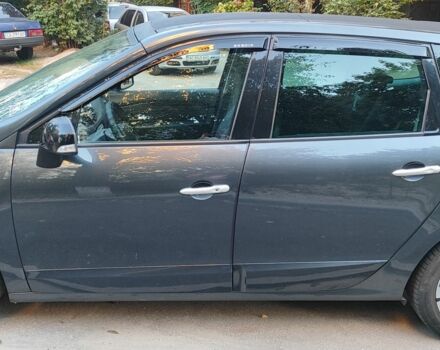 Черный Рено Гранд Сценик, объемом двигателя 1.6 л и пробегом 253 тыс. км за 8000 $, фото 12 на Automoto.ua