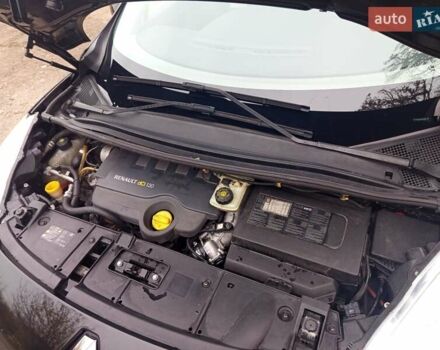 Черный Рено Гранд Сценик, объемом двигателя 1.9 л и пробегом 275 тыс. км за 7400 $, фото 35 на Automoto.ua