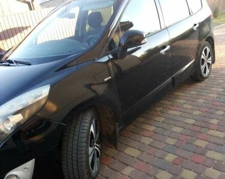 Черный Рено Гранд Сценик, объемом двигателя 1.6 л и пробегом 328 тыс. км за 7150 $, фото 4 на Automoto.ua