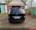 Черный Рено Гранд Сценик, объемом двигателя 2 л и пробегом 224 тыс. км за 8999 $, фото 4 на Automoto.ua
