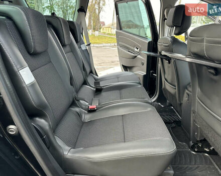 Черный Рено Гранд Сценик, объемом двигателя 2 л и пробегом 232 тыс. км за 8500 $, фото 51 на Automoto.ua