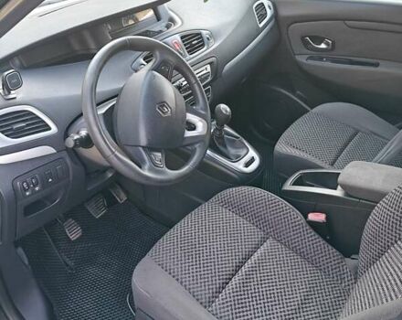 Черный Рено Гранд Сценик, объемом двигателя 1.5 л и пробегом 292 тыс. км за 5999 $, фото 44 на Automoto.ua