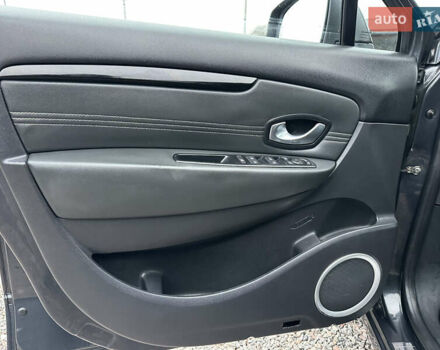 Черный Рено Гранд Сценик, объемом двигателя 1.6 л и пробегом 174 тыс. км за 7450 $, фото 23 на Automoto.ua