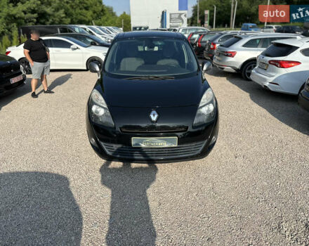 Чорний Рено Гранд Сценік, об'ємом двигуна 1.6 л та пробігом 198 тис. км за 7500 $, фото 1 на Automoto.ua