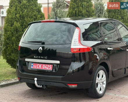 Черный Рено Гранд Сценик, объемом двигателя 1.6 л и пробегом 213 тыс. км за 8250 $, фото 12 на Automoto.ua