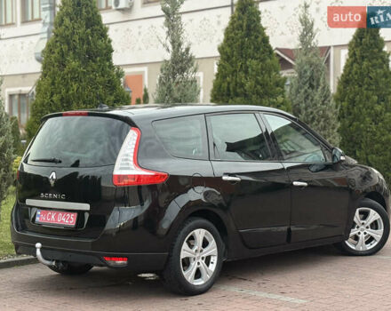 Черный Рено Гранд Сценик, объемом двигателя 1.6 л и пробегом 213 тыс. км за 8250 $, фото 15 на Automoto.ua