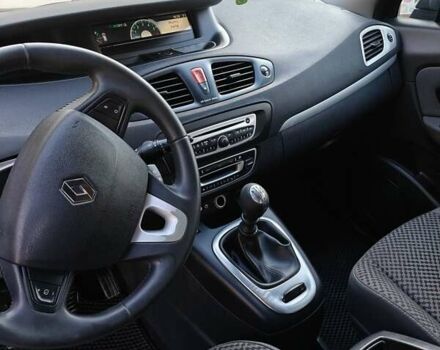 Черный Рено Гранд Сценик, объемом двигателя 1.5 л и пробегом 292 тыс. км за 5999 $, фото 49 на Automoto.ua