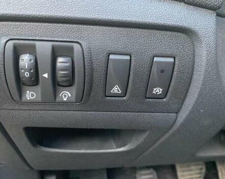 Черный Рено Гранд Сценик, объемом двигателя 1.6 л и пробегом 226 тыс. км за 8300 $, фото 22 на Automoto.ua