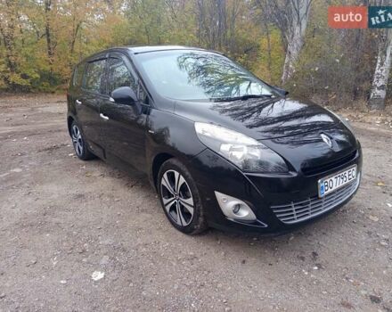 Черный Рено Гранд Сценик, объемом двигателя 1.9 л и пробегом 275 тыс. км за 7400 $, фото 11 на Automoto.ua