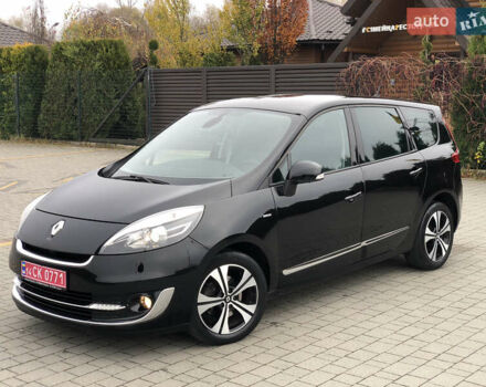 Чорний Рено Гранд Сценік, об'ємом двигуна 1.6 л та пробігом 185 тис. км за 9600 $, фото 6 на Automoto.ua