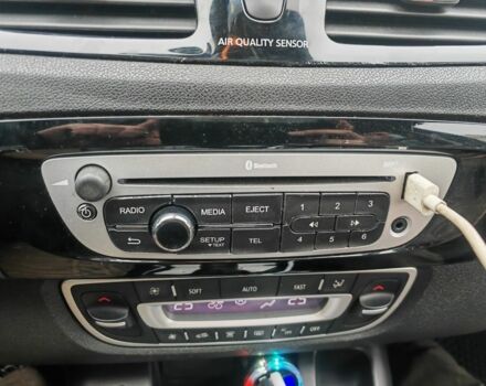 Черный Рено Гранд Сценик, объемом двигателя 1.5 л и пробегом 311 тыс. км за 8000 $, фото 7 на Automoto.ua