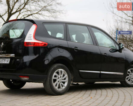 Черный Рено Гранд Сценик, объемом двигателя 1.6 л и пробегом 275 тыс. км за 8500 $, фото 6 на Automoto.ua