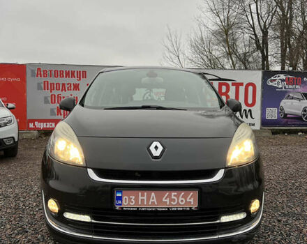 Черный Рено Гранд Сценик, объемом двигателя 0 л и пробегом 233 тыс. км за 8800 $, фото 1 на Automoto.ua