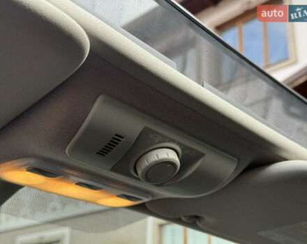 Черный Рено Гранд Сценик, объемом двигателя 2.01 л и пробегом 216 тыс. км за 9800 $, фото 72 на Automoto.ua