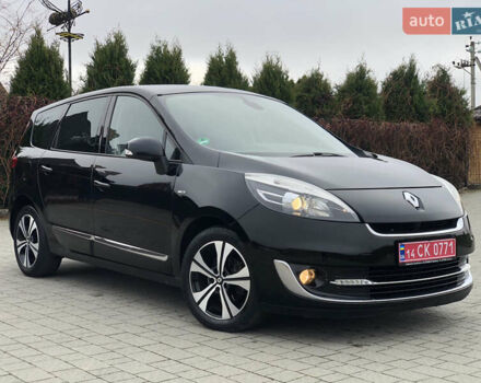 Чорний Рено Гранд Сценік, об'ємом двигуна 1.6 л та пробігом 185 тис. км за 9600 $, фото 14 на Automoto.ua