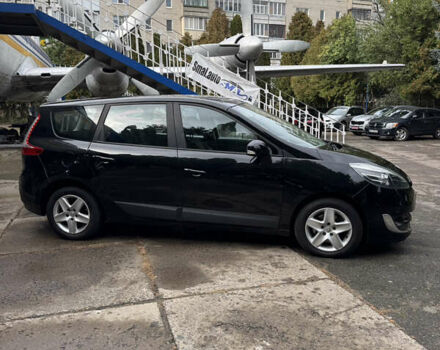 Чорний Рено Гранд Сценік, об'ємом двигуна 1.5 л та пробігом 244 тис. км за 8900 $, фото 8 на Automoto.ua