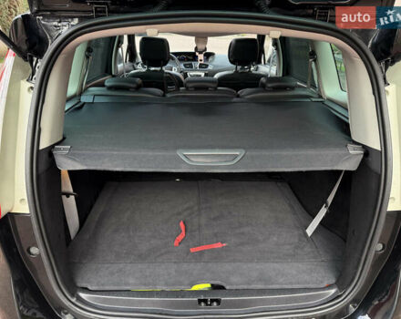 Черный Рено Гранд Сценик, объемом двигателя 2.01 л и пробегом 216 тыс. км за 9800 $, фото 100 на Automoto.ua