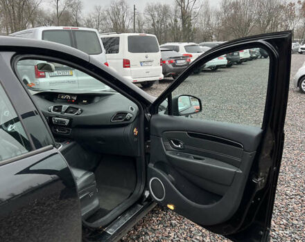 Черный Рено Гранд Сценик, объемом двигателя 0 л и пробегом 233 тыс. км за 8800 $, фото 13 на Automoto.ua