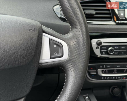 Черный Рено Гранд Сценик, объемом двигателя 2.01 л и пробегом 216 тыс. км за 9800 $, фото 56 на Automoto.ua