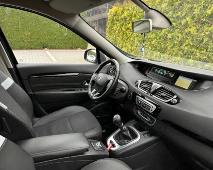 Черный Рено Гранд Сценик, объемом двигателя 2 л и пробегом 240 тыс. км за 8800 $, фото 4 на Automoto.ua