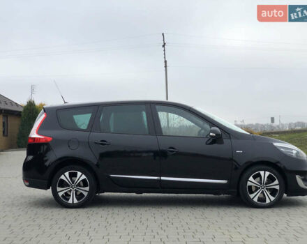 Чорний Рено Гранд Сценік, об'ємом двигуна 1.6 л та пробігом 185 тис. км за 9600 $, фото 20 на Automoto.ua