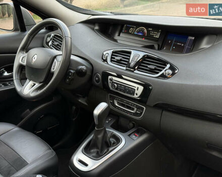 Черный Рено Гранд Сценик, объемом двигателя 2.01 л и пробегом 216 тыс. км за 9800 $, фото 95 на Automoto.ua