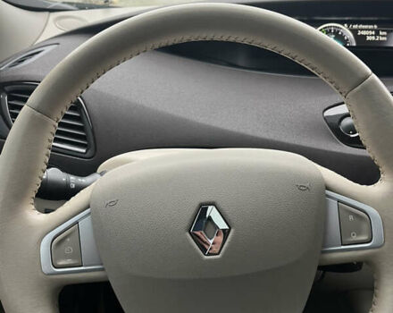 Черный Рено Гранд Сценик, объемом двигателя 1.5 л и пробегом 248 тыс. км за 9000 $, фото 16 на Automoto.ua