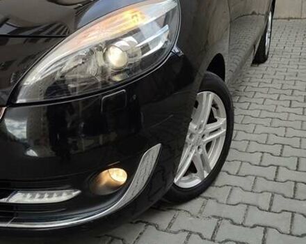 Чорний Рено Гранд Сценік, об'ємом двигуна 1.5 л та пробігом 273 тис. км за 8400 $, фото 2 на Automoto.ua