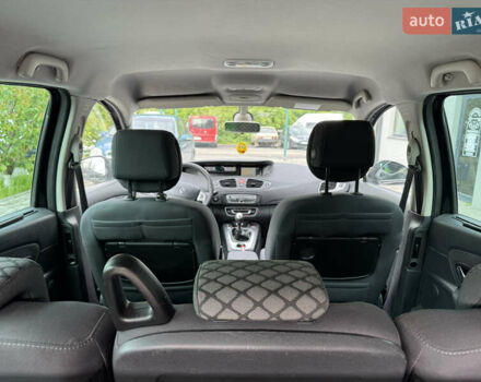 Чорний Рено Гранд Сценік, об'ємом двигуна 1.6 л та пробігом 248 тис. км за 7500 $, фото 22 на Automoto.ua