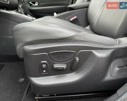 Черный Рено Гранд Сценик, объемом двигателя 2.01 л и пробегом 216 тыс. км за 9800 $, фото 51 на Automoto.ua