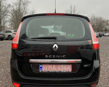 Черный Рено Гранд Сценик, объемом двигателя 0 л и пробегом 233 тыс. км за 8800 $, фото 3 на Automoto.ua