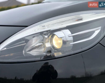 Чорний Рено Гранд Сценік, об'ємом двигуна 1.6 л та пробігом 185 тис. км за 9600 $, фото 35 на Automoto.ua