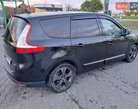 Черный Рено Гранд Сценик, объемом двигателя 1.5 л и пробегом 179 тыс. км за 10500 $, фото 18 на Automoto.ua