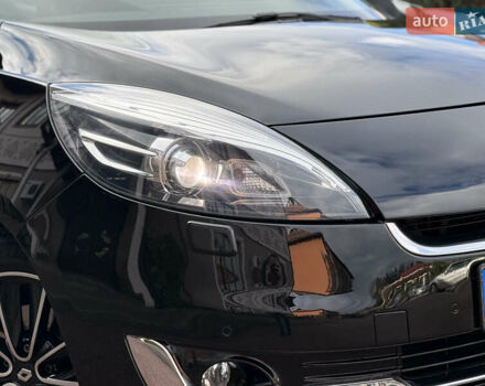 Черный Рено Гранд Сценик, объемом двигателя 2.01 л и пробегом 216 тыс. км за 9800 $, фото 24 на Automoto.ua