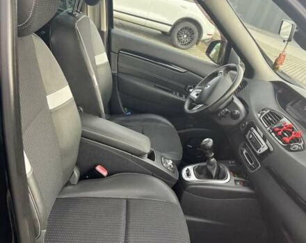 Черный Рено Гранд Сценик, объемом двигателя 1.46 л и пробегом 227 тыс. км за 8500 $, фото 11 на Automoto.ua