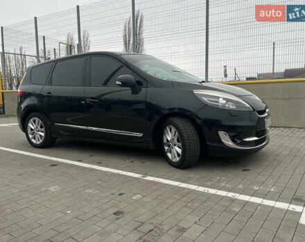 Черный Рено Гранд Сценик, объемом двигателя 1.5 л и пробегом 248 тыс. км за 9000 $, фото 1 на Automoto.ua