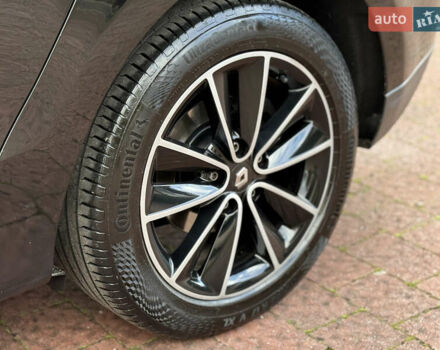 Черный Рено Гранд Сценик, объемом двигателя 2.01 л и пробегом 216 тыс. км за 9800 $, фото 39 на Automoto.ua