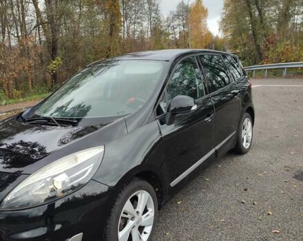 Черный Рено Гранд Сценик, объемом двигателя 1.5 л и пробегом 194 тыс. км за 10800 $, фото 2 на Automoto.ua