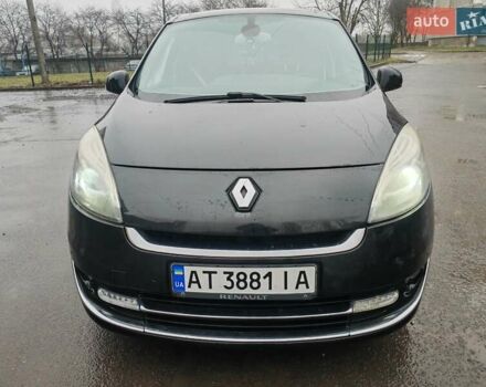Черный Рено Гранд Сценик, объемом двигателя 1.5 л и пробегом 297 тыс. км за 8900 $, фото 2 на Automoto.ua