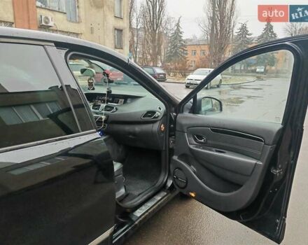Черный Рено Гранд Сценик, объемом двигателя 1.5 л и пробегом 297 тыс. км за 8900 $, фото 9 на Automoto.ua