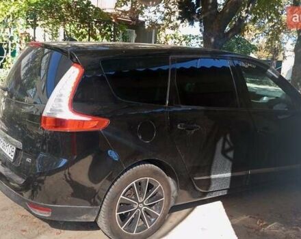 Черный Рено Гранд Сценик, объемом двигателя 1.6 л и пробегом 264 тыс. км за 8000 $, фото 1 на Automoto.ua