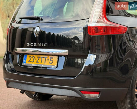 Черный Рено Гранд Сценик, объемом двигателя 2.01 л и пробегом 216 тыс. км за 9800 $, фото 33 на Automoto.ua