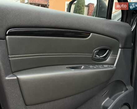 Черный Рено Гранд Сценик, объемом двигателя 2.01 л и пробегом 216 тыс. км за 9800 $, фото 74 на Automoto.ua