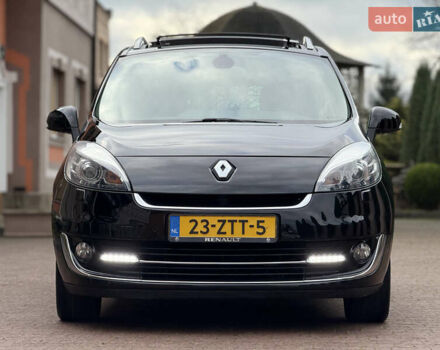 Черный Рено Гранд Сценик, объемом двигателя 2.01 л и пробегом 216 тыс. км за 9800 $, фото 6 на Automoto.ua