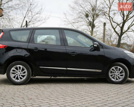 Черный Рено Гранд Сценик, объемом двигателя 1.6 л и пробегом 275 тыс. км за 8500 $, фото 7 на Automoto.ua