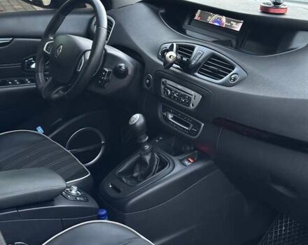 Черный Рено Гранд Сценик, объемом двигателя 1.5 л и пробегом 310 тыс. км за 7900 $, фото 11 на Automoto.ua