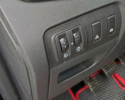 Черный Рено Гранд Сценик, объемом двигателя 1.5 л и пробегом 273 тыс. км за 8600 $, фото 19 на Automoto.ua